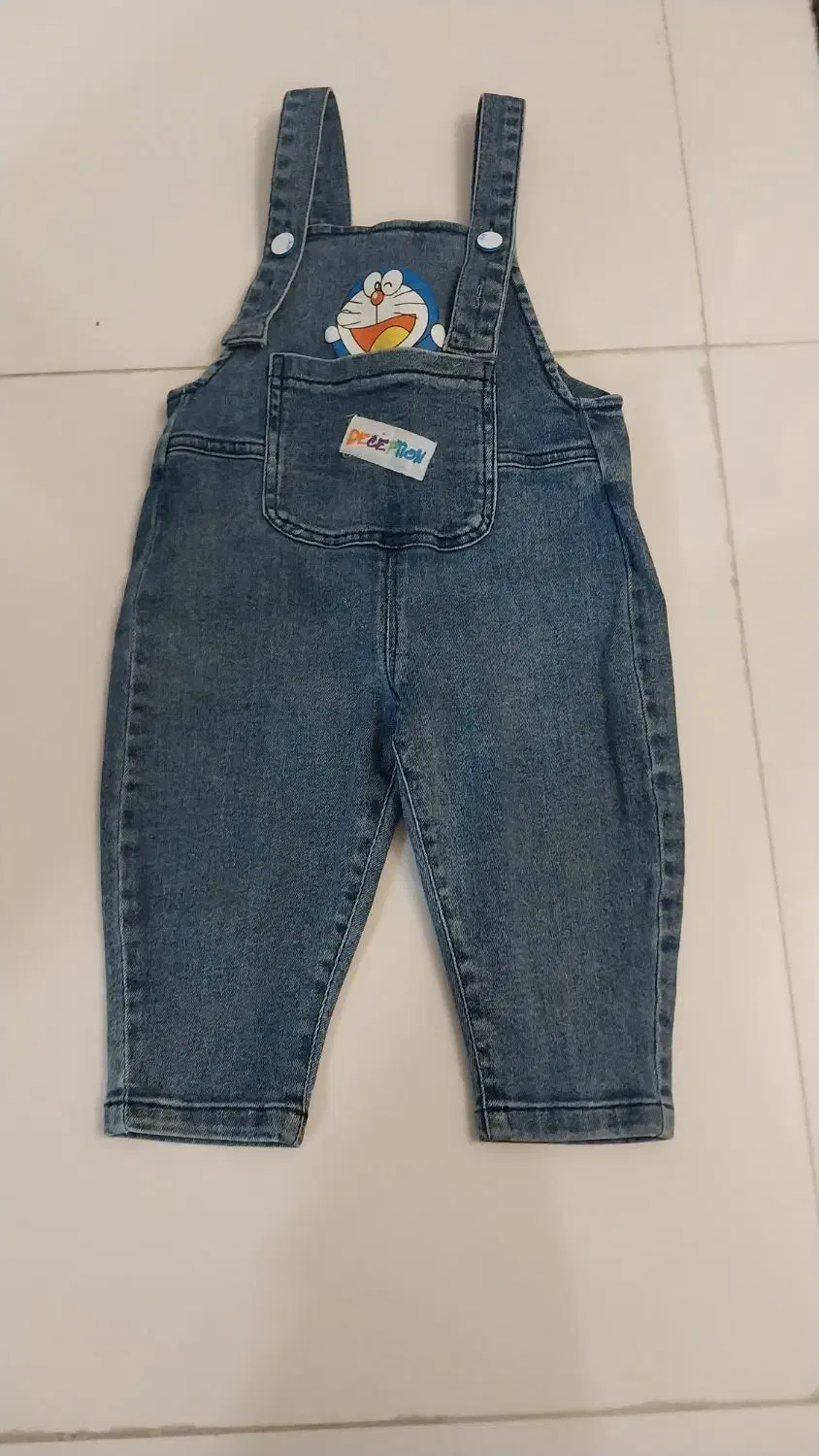 لباس بچه|کفش و لباس بچه|تربتحیدریه, آغوی|دیوار