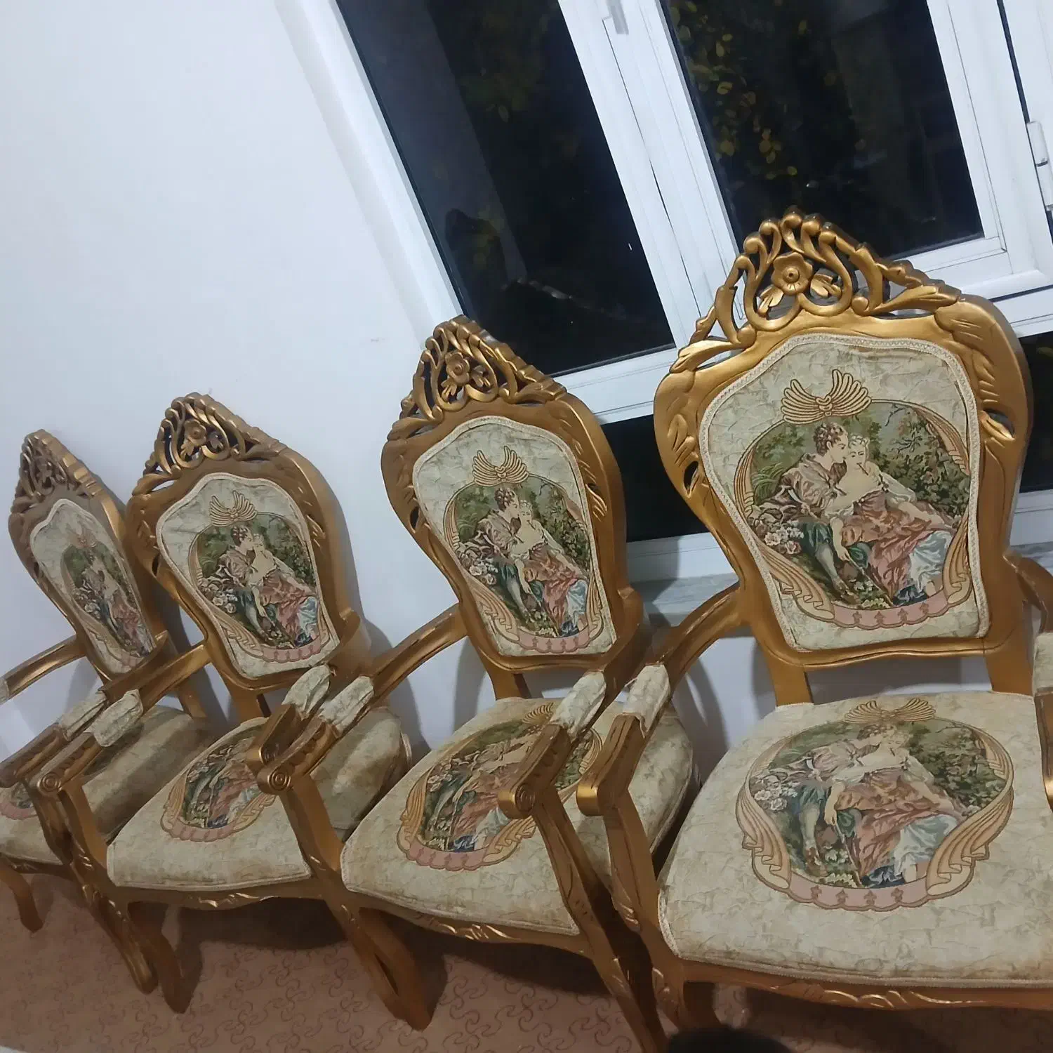 مبل سلطنتی|مبلمان خانگی و میز عسلی|باسمنج, |دیوار