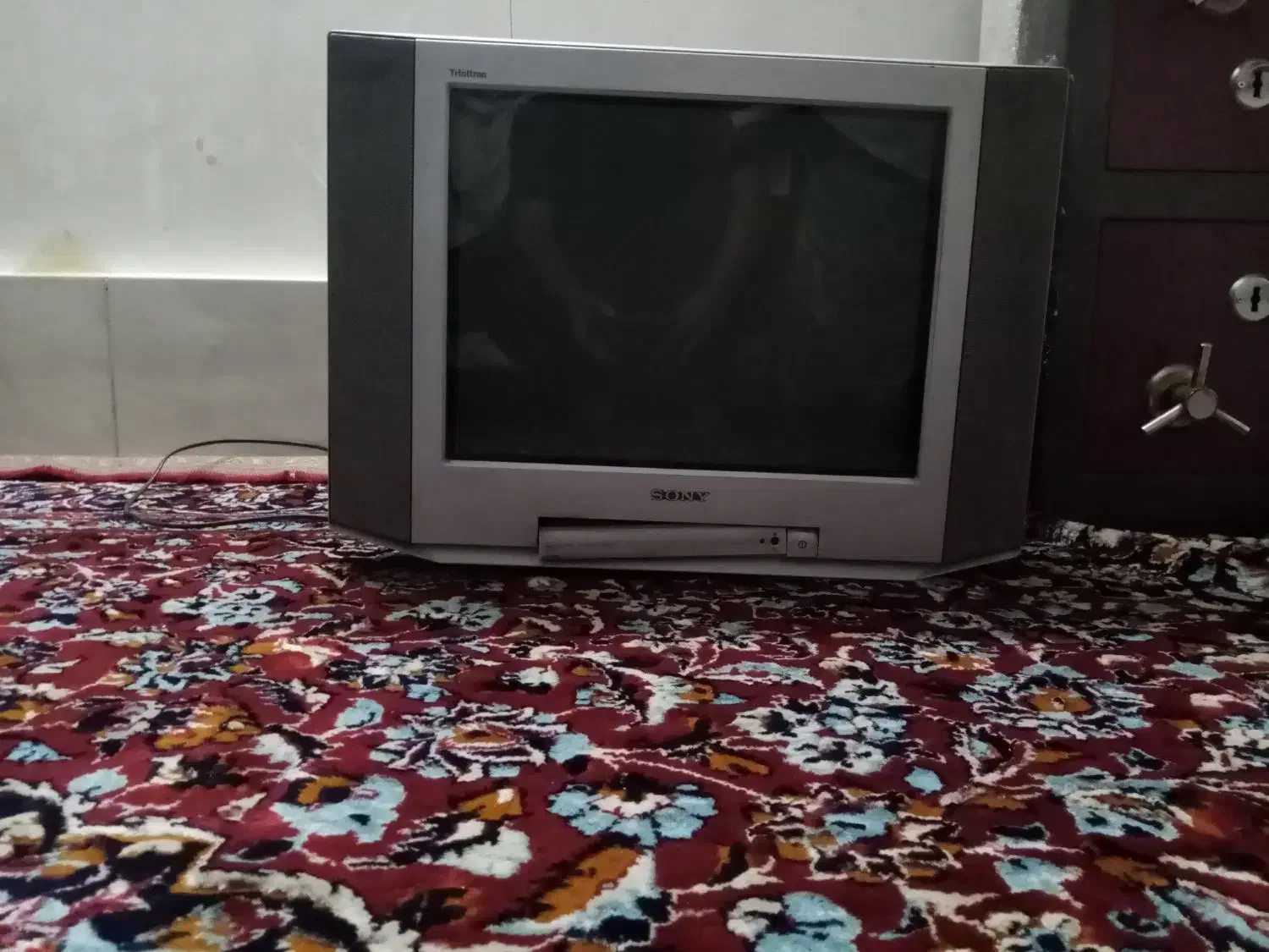 تلویزیون سونی|تلویزیون و پروژکتور|قم, زند آباد|دیوار