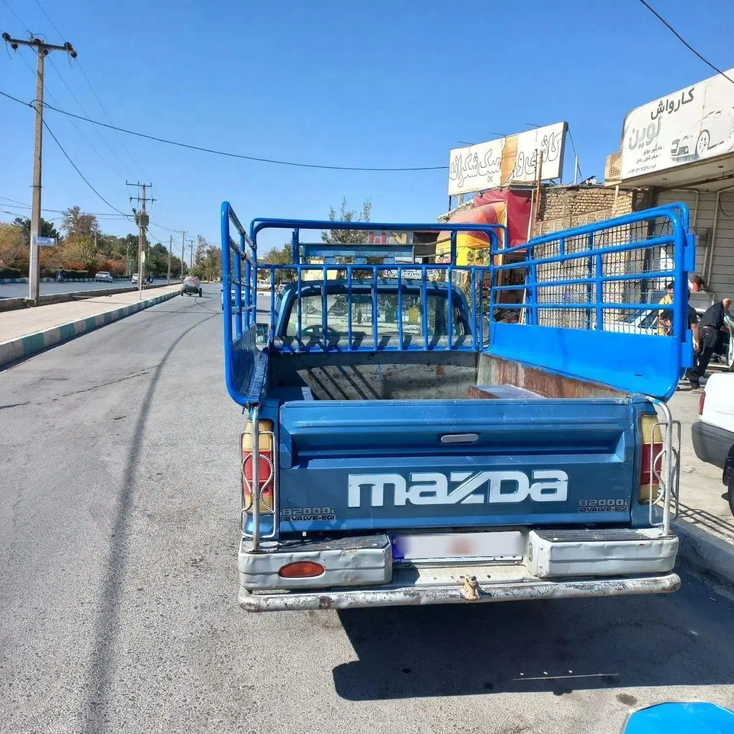 مزدا وانت مدل ۱۳۷۳ ژاپن اصل خانگی سالم|خودرو سواری و وانت|نجف‌آباد, باهنر|دیوار