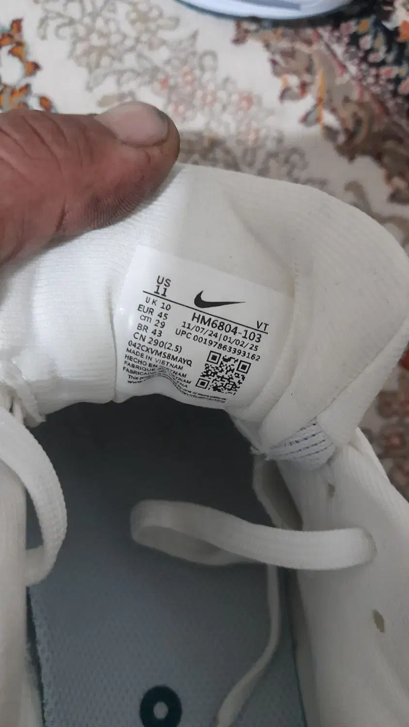 کتونی نایک وُمرو ۱۸ اورجینال اصلی|کیف، کفش، کمربند|تهران, امام زاده عبدالله|دیوار