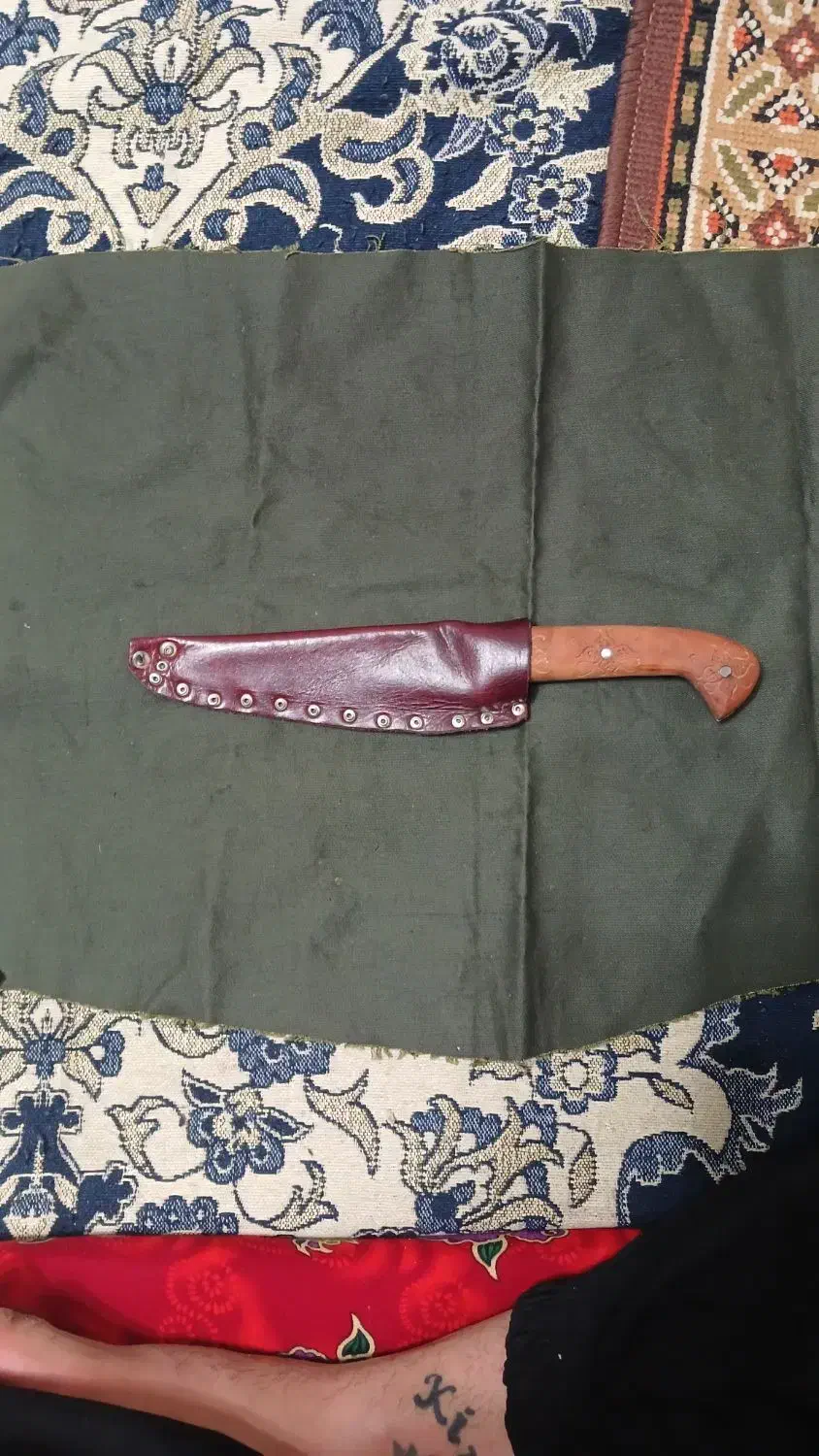 چاقو زده زنگ استاد سیری|کوهنوردی و کمپینگ|قرچک, زیبا شهر|دیوار