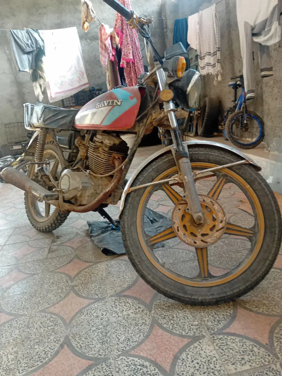 موتورساوین۱۵۰|موتورسیکلت|تخت, |دیوار