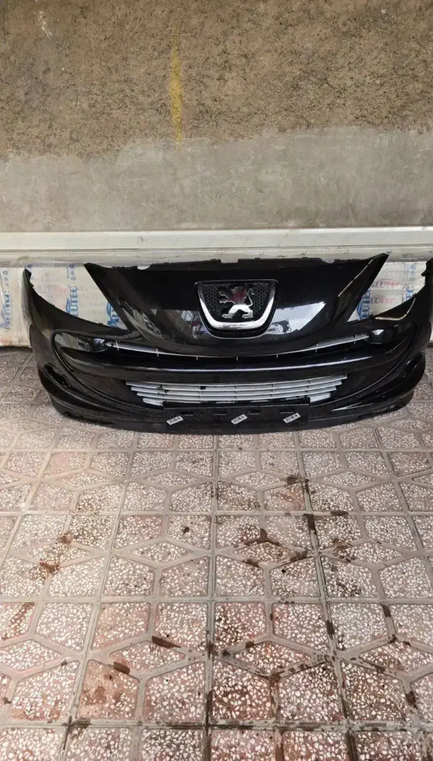 سپر ۲۰۷ و پراید مدل ۸۱ شاسی پلم|قطعات یدکی و لوازم جانبی|دلیجان, |دیوار