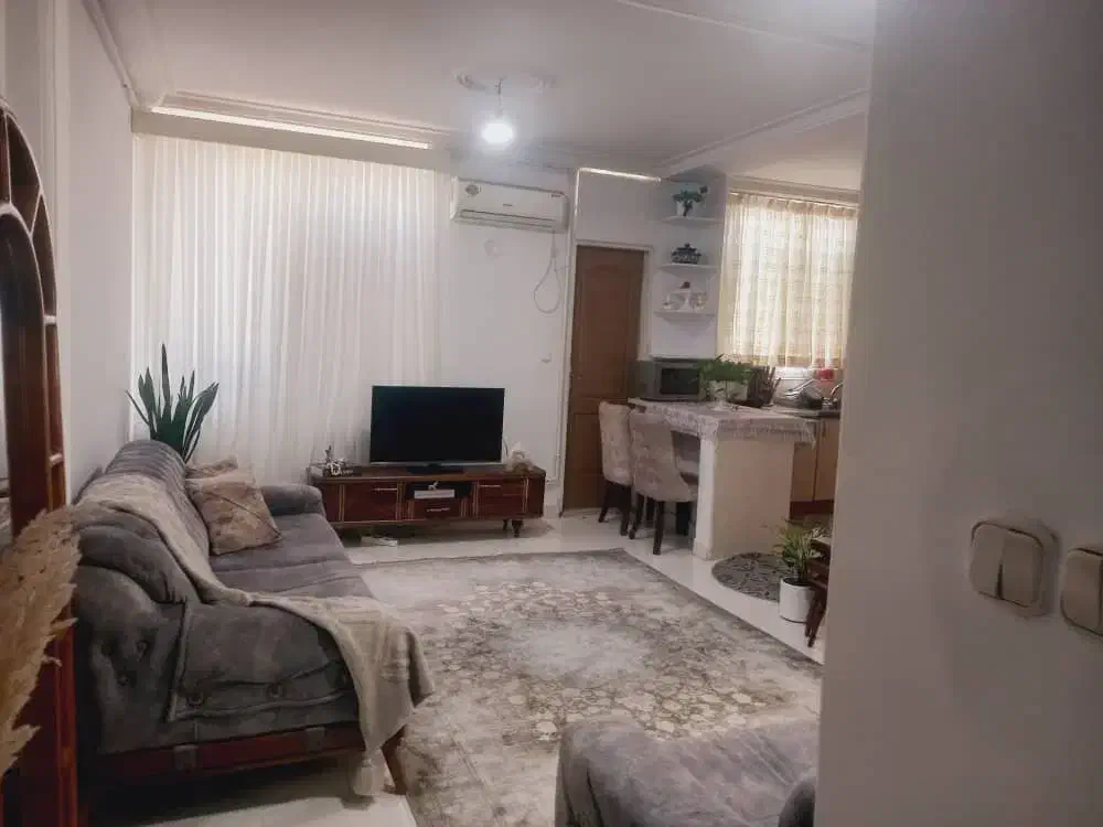 ۶۷متری۱خوابه طبقه۱ بر اصلی(اول جاده انزلی)|فروش آپارتمان|رشت, هلال احمر|دیوار