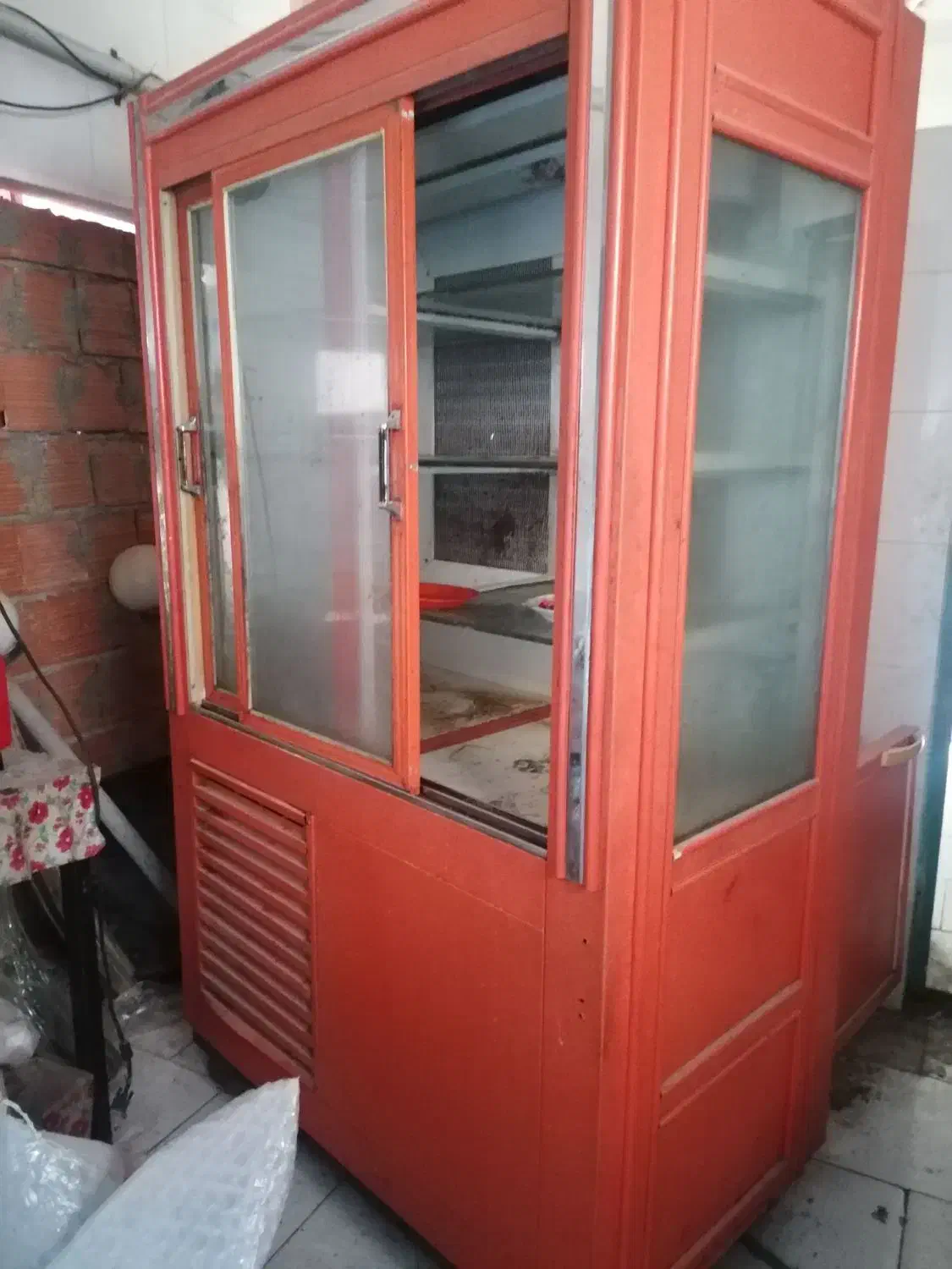 یخچال ویترینی|فروشگاه و مغازه|بندر گز, |دیوار