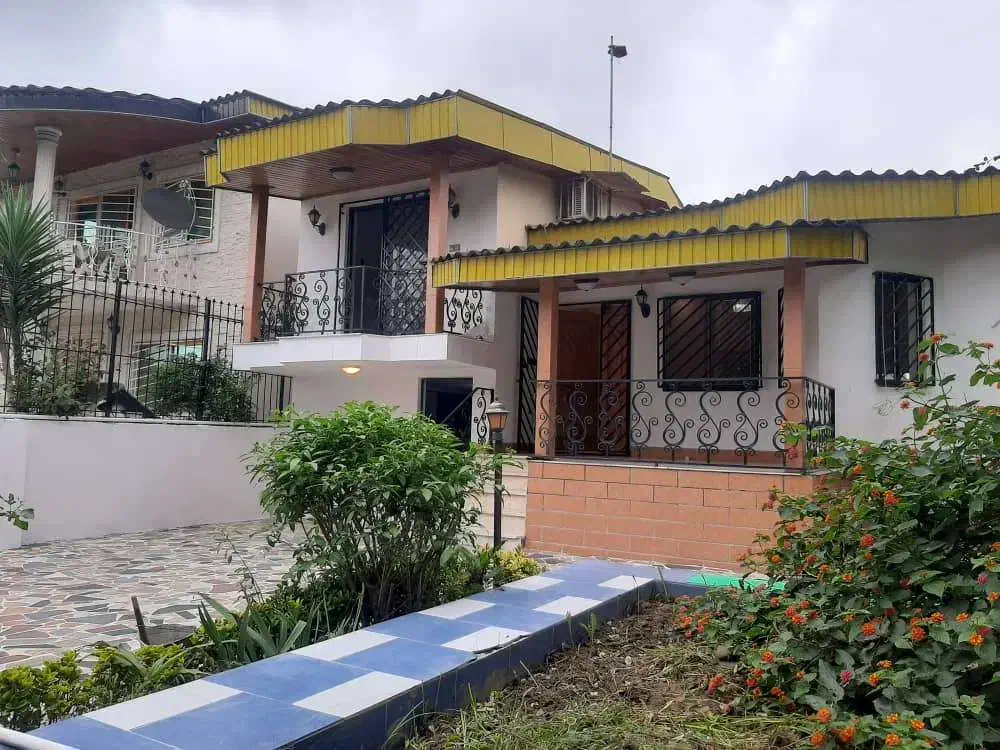 ویلا 160متر بنا 2خواب دربست آرام شمال|اجارهٔ خانه و ویلا|نوشهر, |دیوار