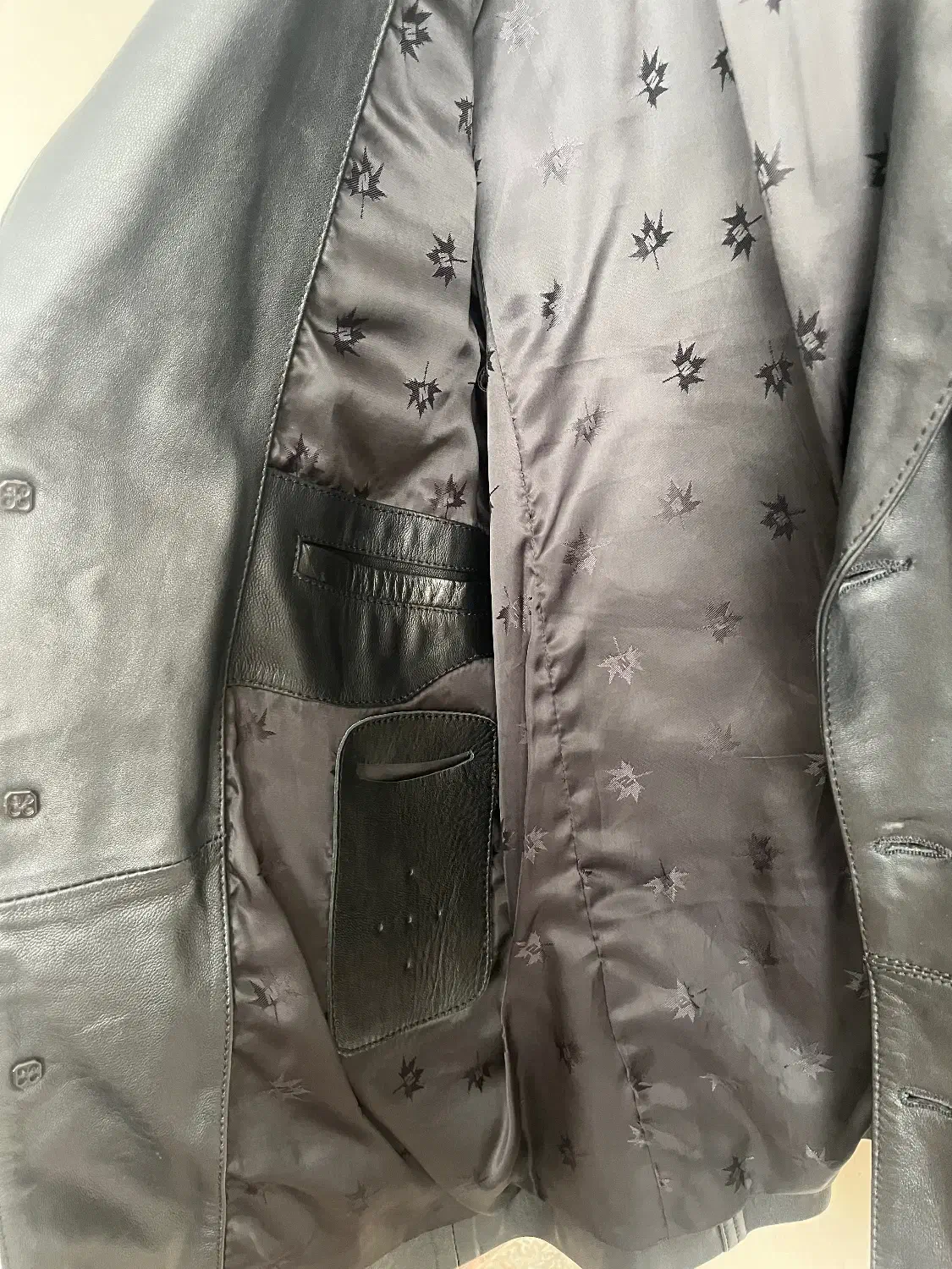 کت چرم طبیعی|لباس|ری, دیلمان|دیوار