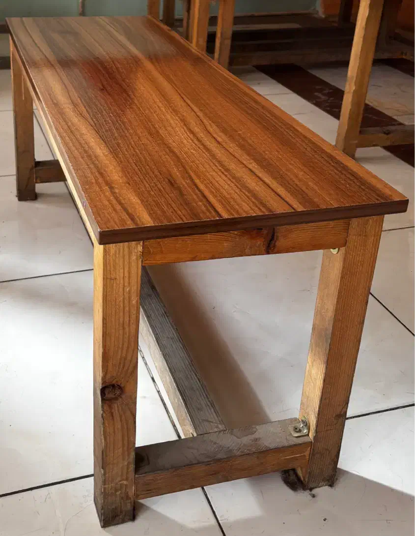 میز و نیمکت چوبی|کافی‌شاپ و رستوران|اردبیل, |دیوار