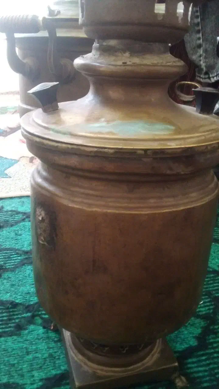 سماور زغالی قدیمی|صنایع دستی و سایر لوازم تزئینی|مشهد, کوی دروی|دیوار