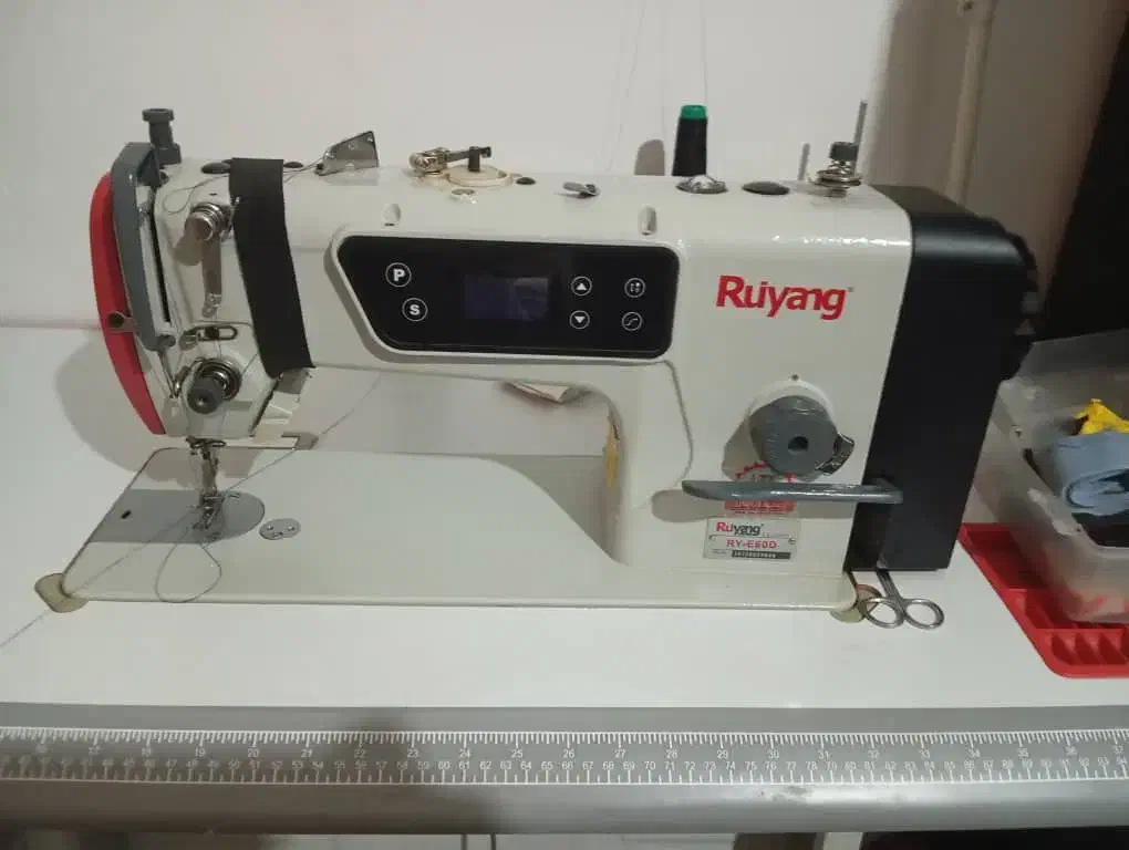 چرخ خیاطی رویانگ|چرخ خیاطی و ریسندگی|مرودشت, سهل‌آباد|دیوار