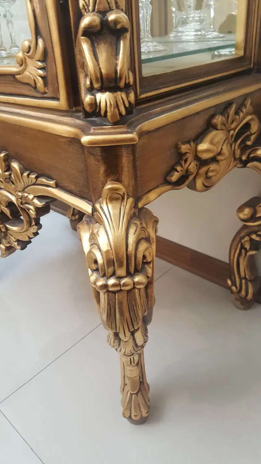 بوفه ورق طلا|بوفه، ویترین، کنسول|ری, سرتخت|دیوار