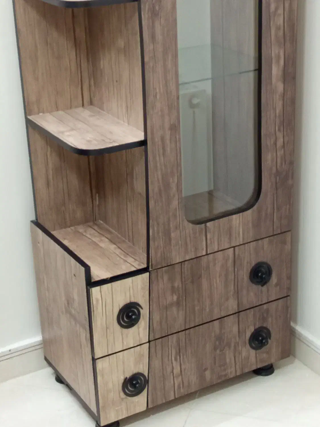 کتابخانه|کتابخانه، شلف، قفسه‌های دیواری|طرقبه, |دیوار