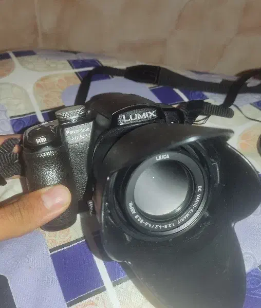 Panasonic دوربین|دوربین عکاسی و فیلم‌برداری|شیراز, آبیاری|دیوار