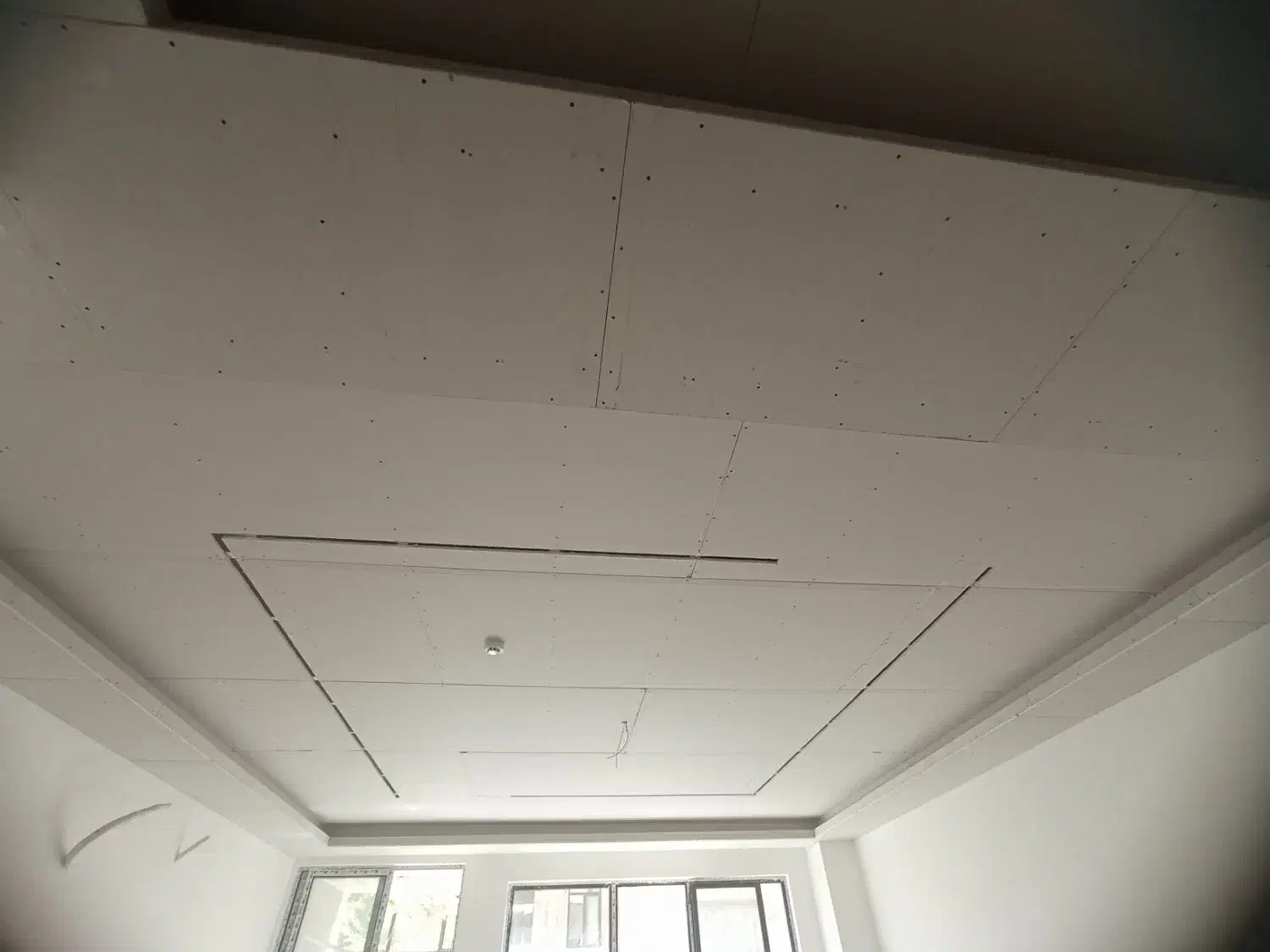 تایل ۶۰در۶۰ کناف لاین نوری|خدمات پیشه و مهارت|کرمانشاه, |دیوار