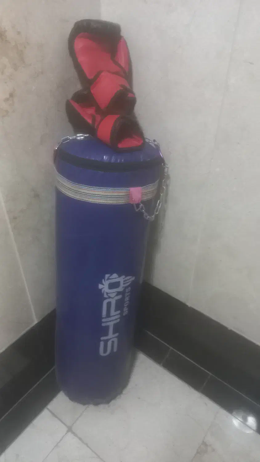 کیسه با کس تمیز و دستکش|تجهیزات ورزشی|تهران, فدک|دیوار