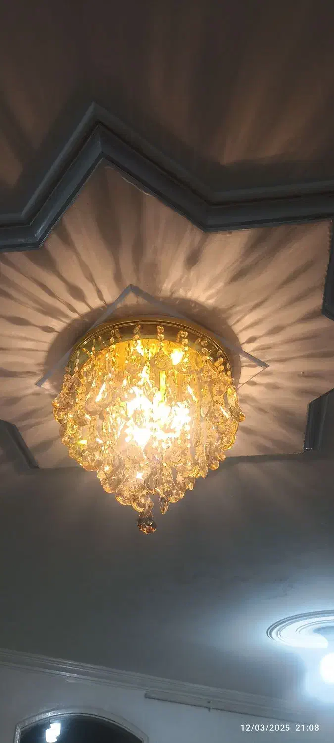 لوستر طلایی  ۱۰ شمع کاملا سالم|لوستر و چراغ آویز|قروه, |دیوار