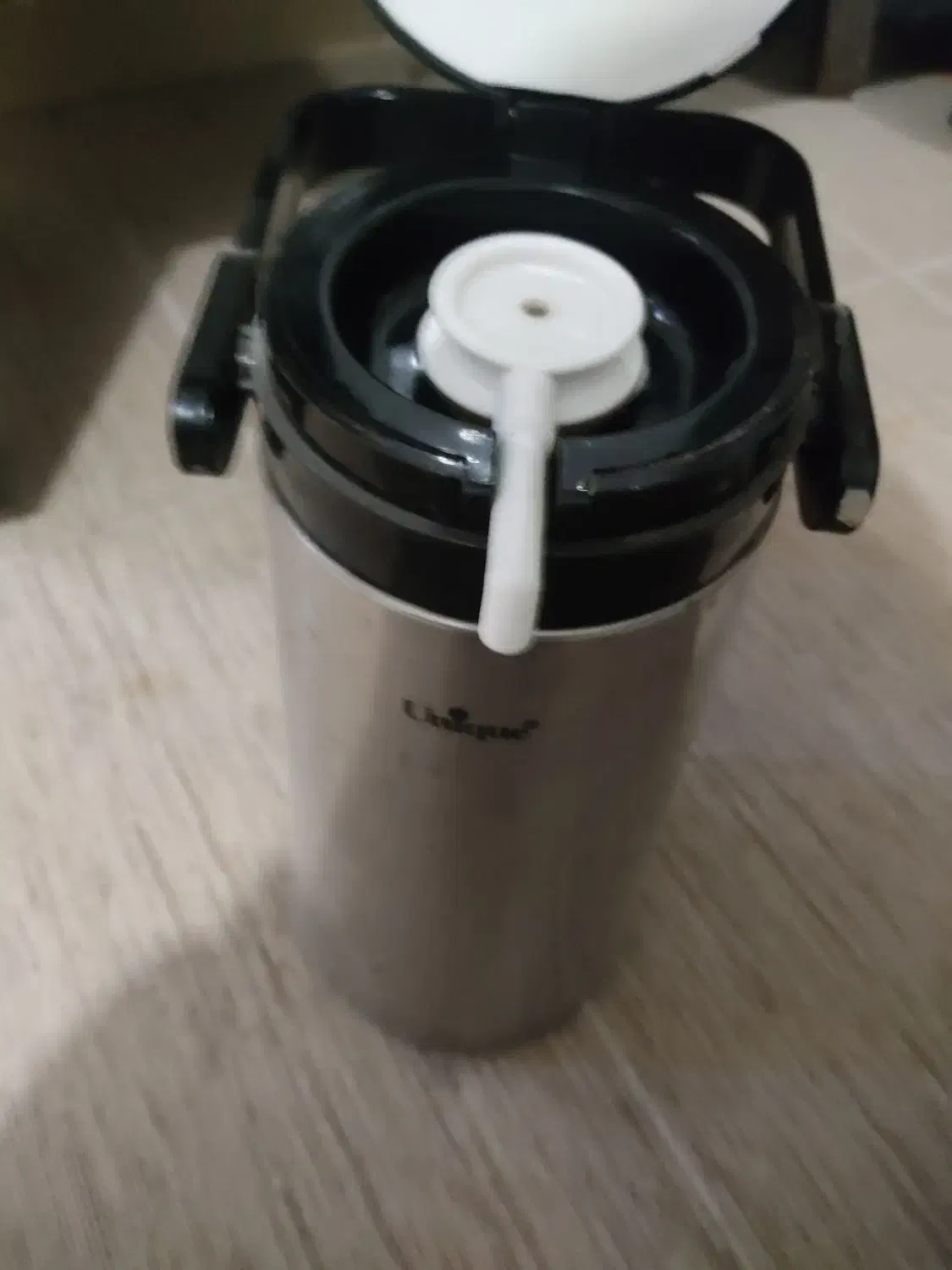 فلاسک پمپی سالم|قوری، کتری، قهوهساز دستی|بندر کنگان, |دیوار