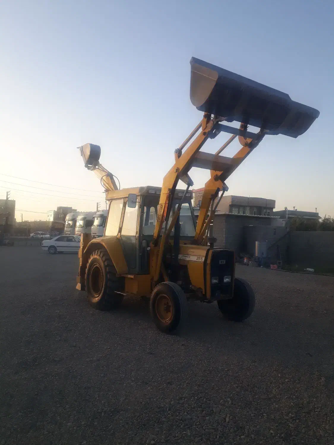 بیل بکهو ۸۶|خودرو سنگین|ملکان, |دیوار