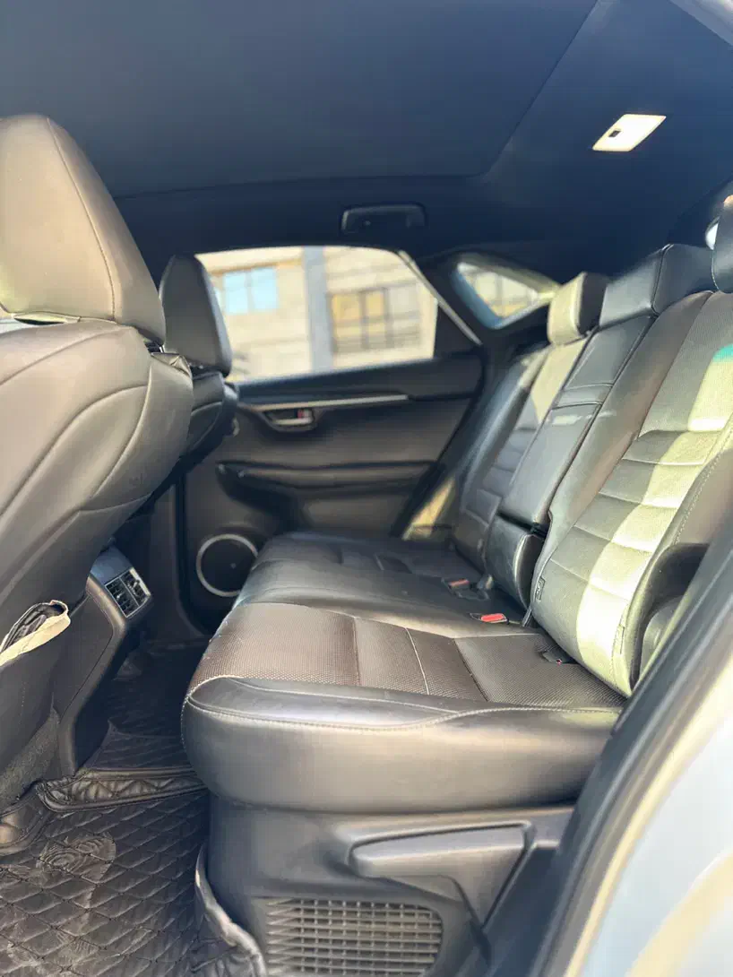 Lexus NX300H|خودرو سواری و وانت|تهران, اقدسیه|دیوار