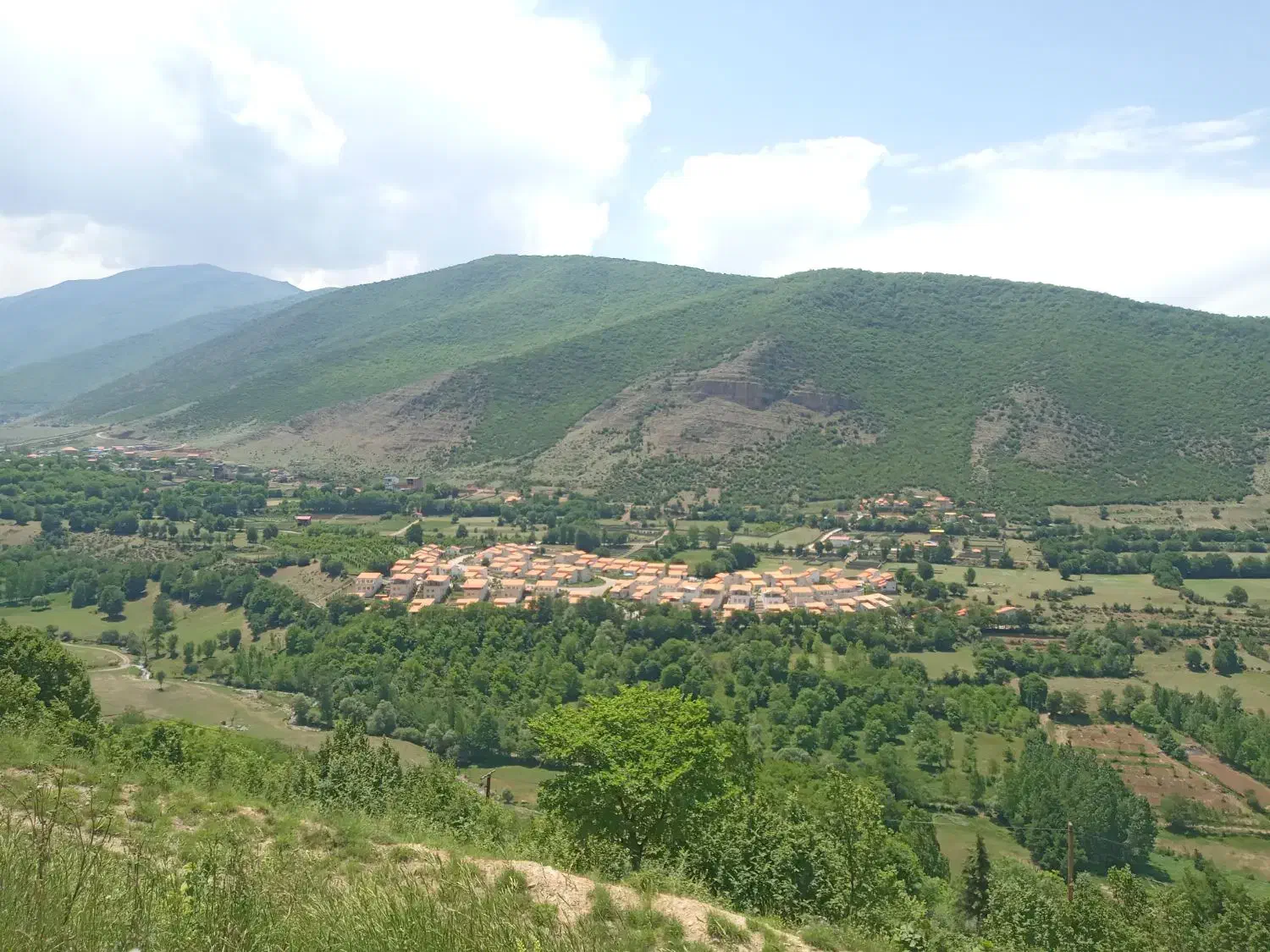 فروش زمین واقع در لرگان نقد و اقساط|فروش زمین و ملک کلنگی|کجور, |دیوار