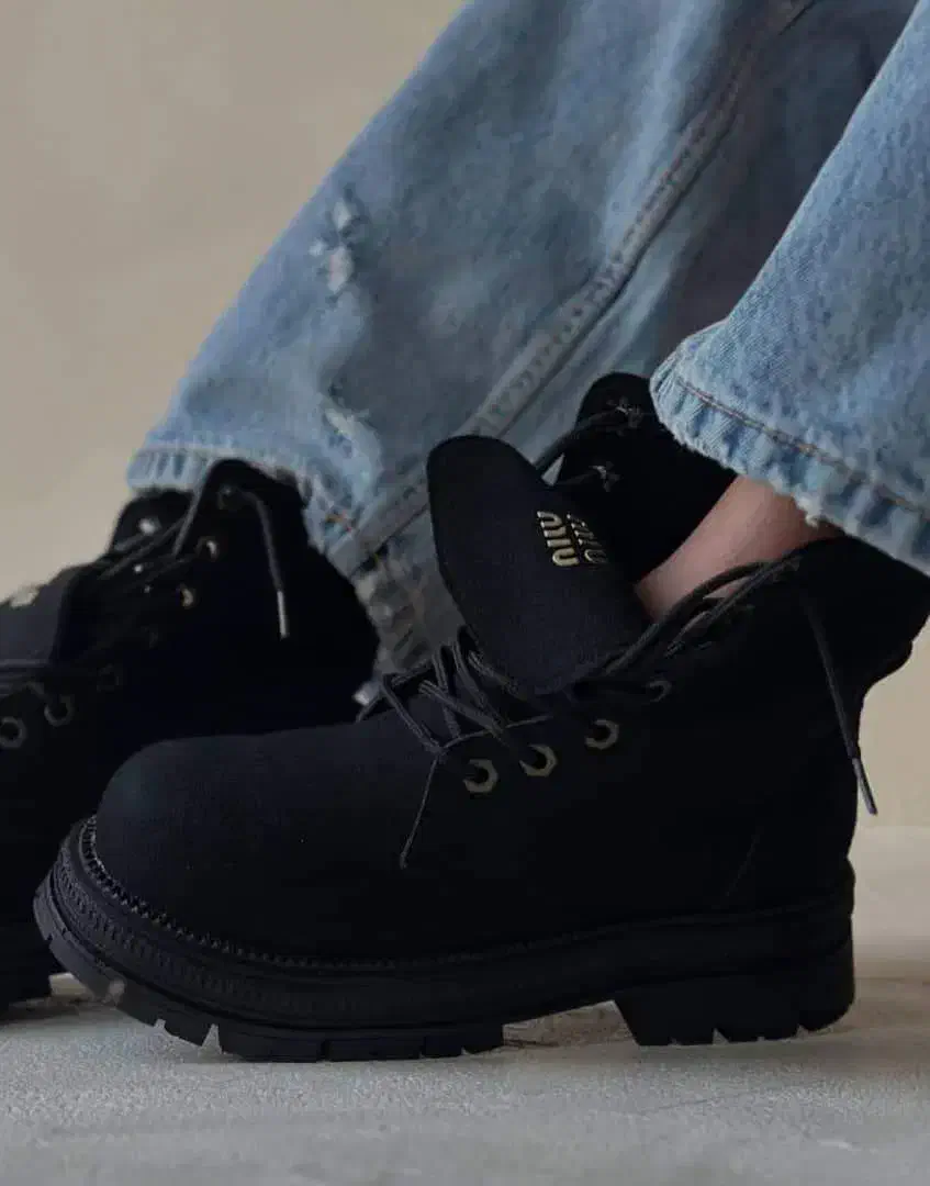 بوت و نیم بوت|کیف، کفش، کمربند|لنجان, |دیوار