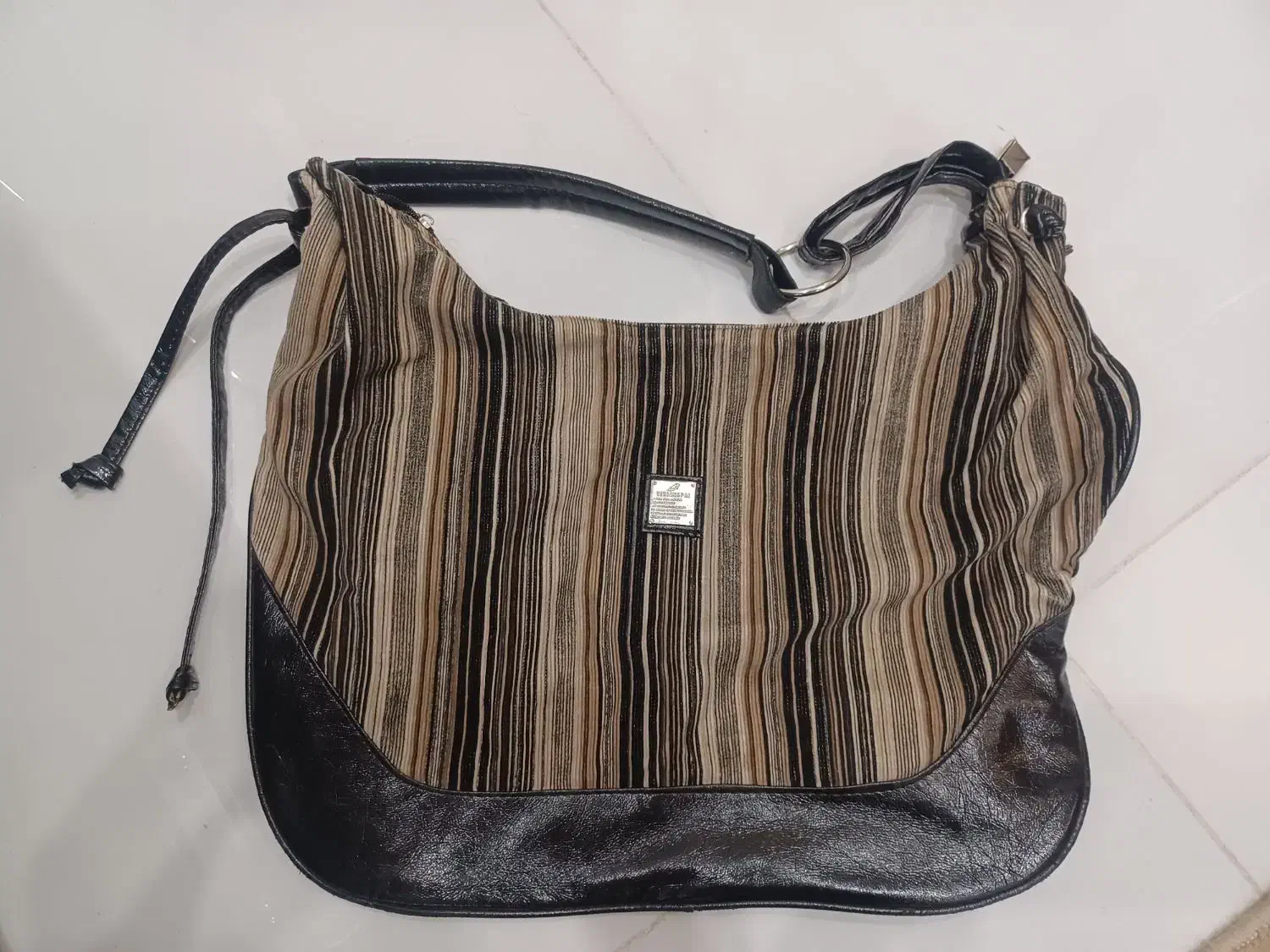 کیف|کیف، کفش، کمربند|یزد, |دیوار