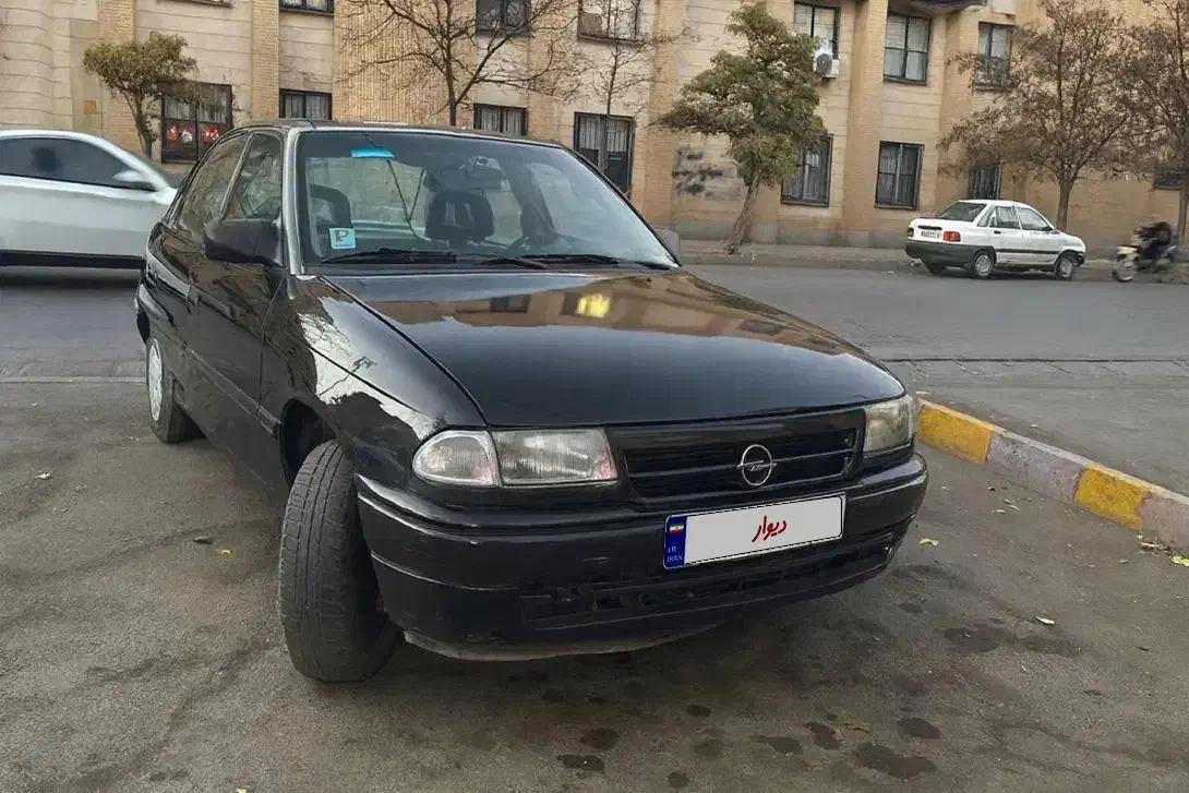 اپل استرا ۱۹۹۴ کم کارکرد|خودرو سواری و وانت|تهران, سعادت‌آباد|دیوار