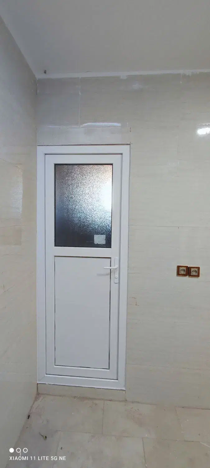 تولید و نصب درب و پنجره دوجداره (یو پی وی سی)|خدمات پیشه و مهارت|سراوان, |دیوار