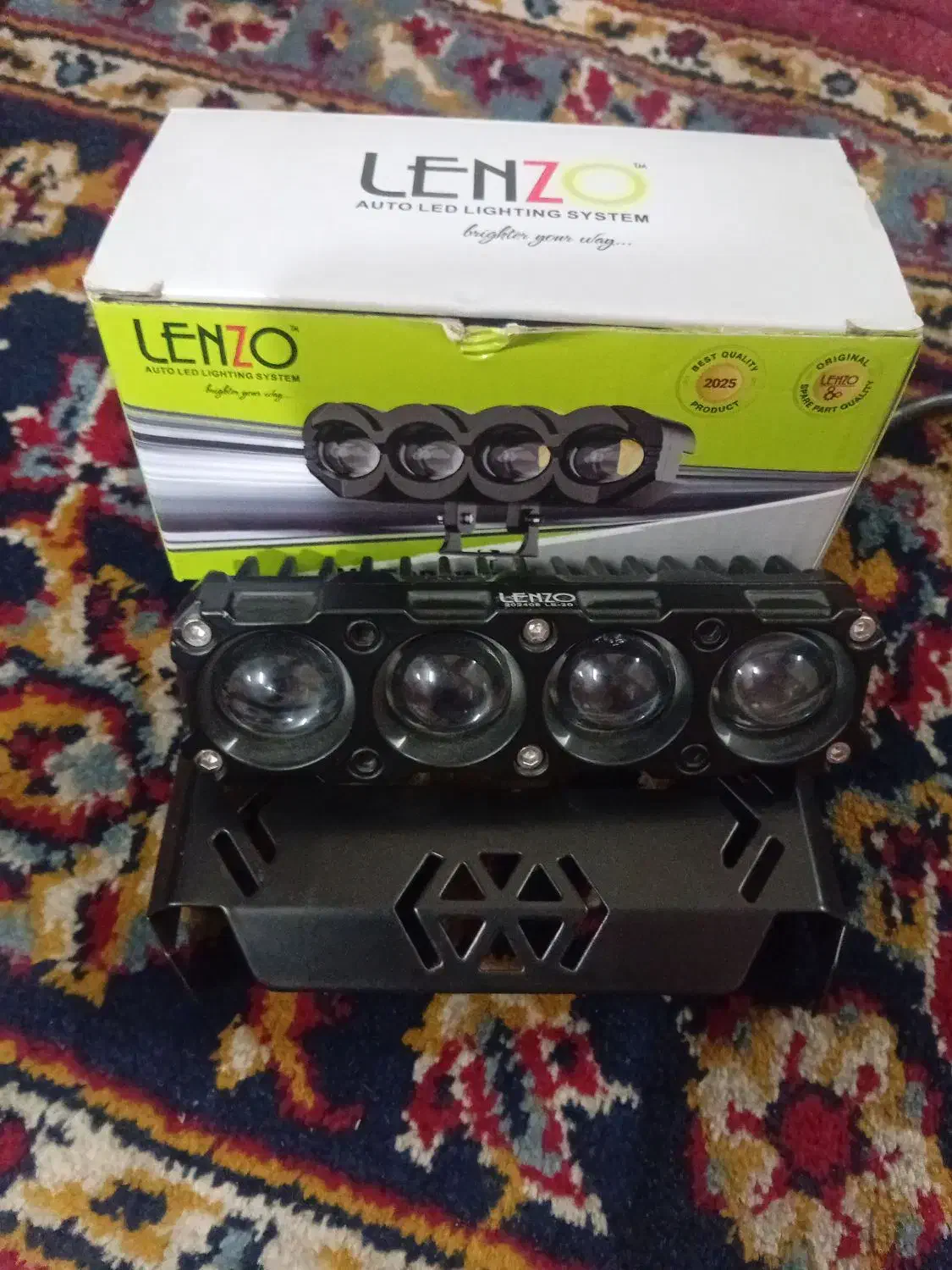 چراغ ۴تایی پروژکتور زنون|لامپ و چراغ|قم, نیروگاه|دیوار