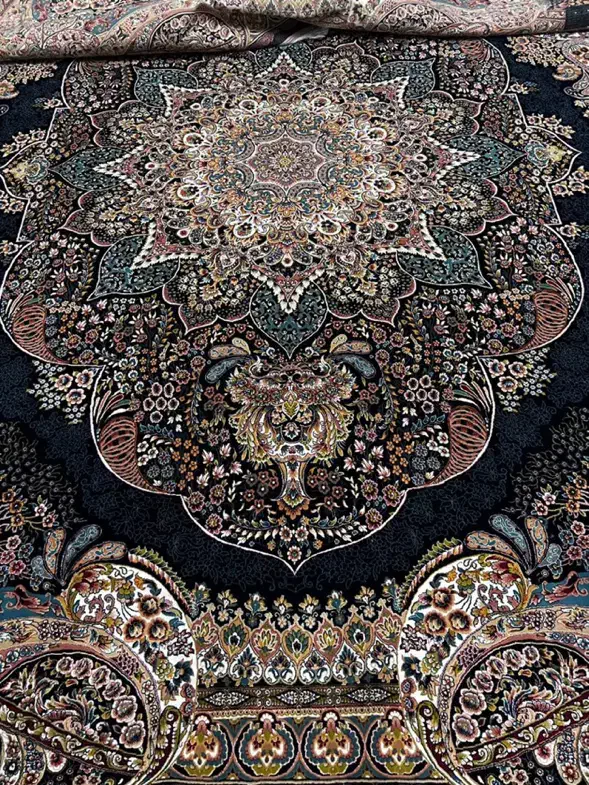 فرش ۱۲ متری ۷۰۰ شانه در حد نو|فرش|خاوران, |دیوار