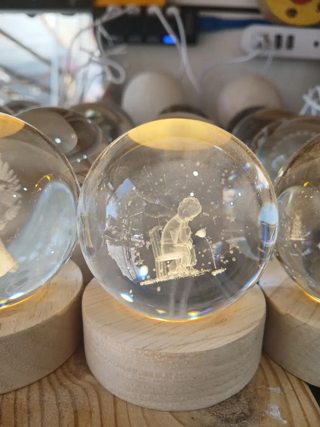 دکوری و کادویی|مجسمه، تندیس، ماکت|شهرکرد, |دیوار