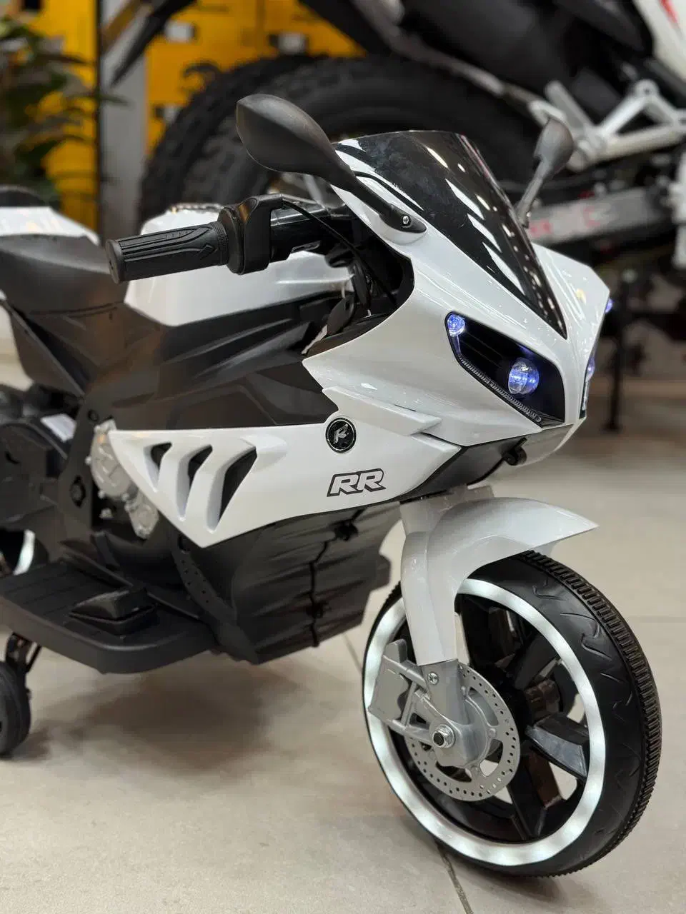 موتور شارژی طرح BMW کد 3046 آکسون اقساطی|اسباببازی|رشت, دیلمان|دیوار