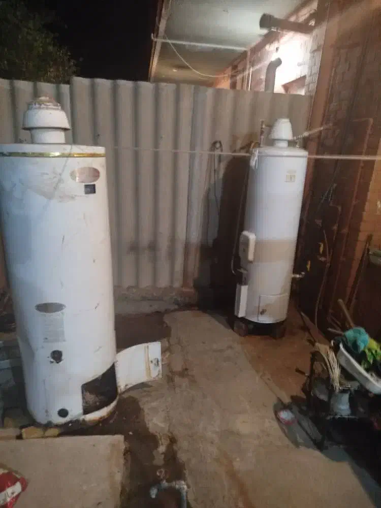 خریدهمه رقم آبگرمکن خرابه سوراخ|آبگرمکن، پکیج، شوفاژ|دزفول, |دیوار