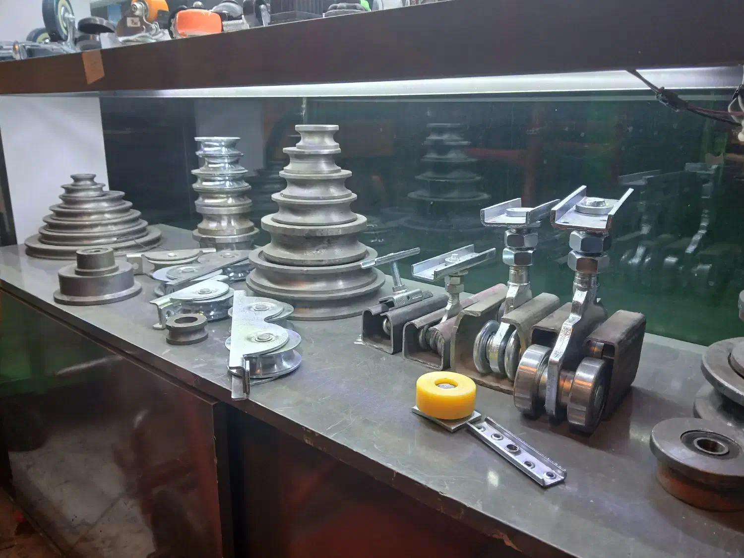 ویترین چوبی|فروشگاه و مغازه|مشهد, کوشش|دیوار