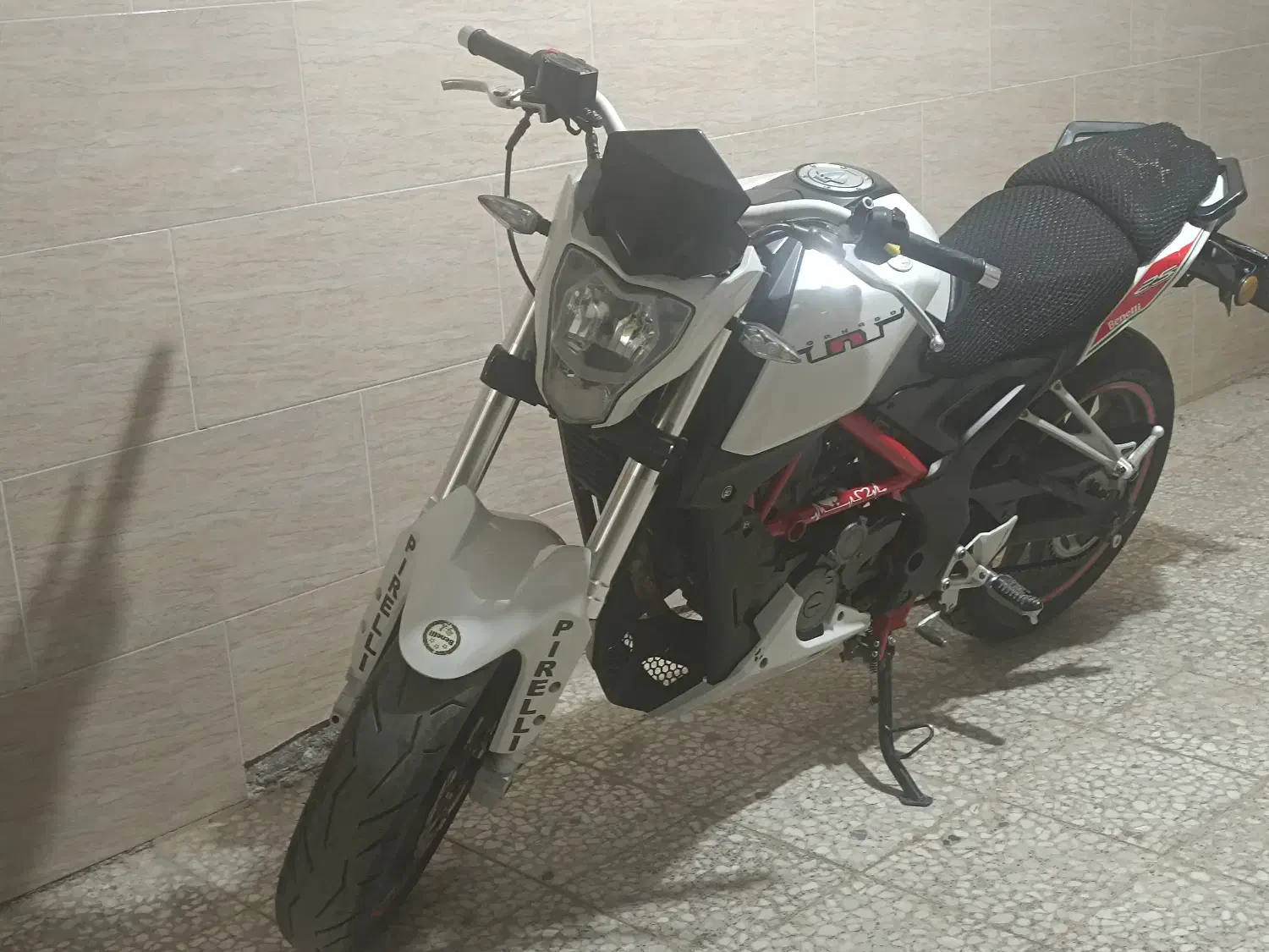 بنلی 250تک|موتورسیکلت|مبارکه, |دیوار