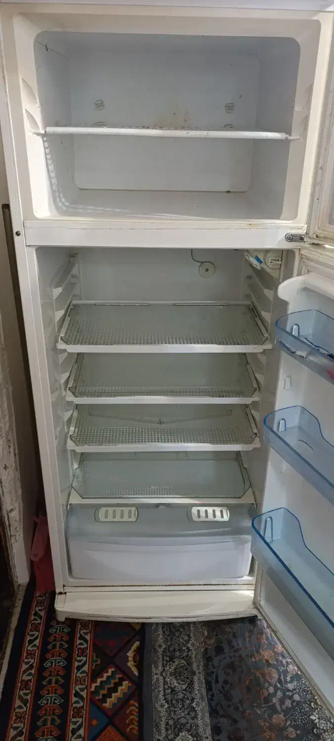 یخچال فیلور|یخچال و فریزر|سیاهکل, |دیوار