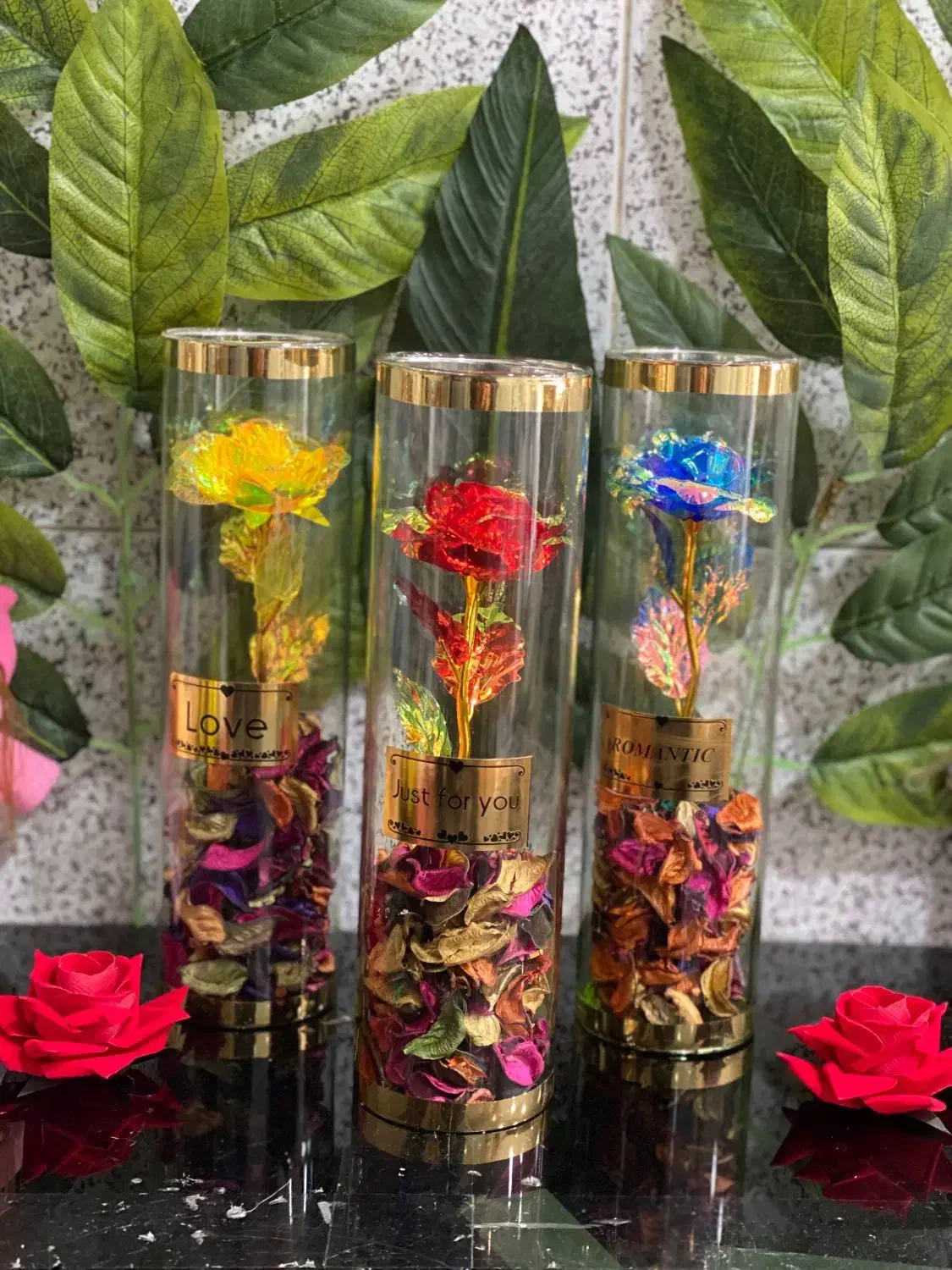 گلدان روز مادر شیشه ای|گل مصنوعی|آفتاب, |دیوار