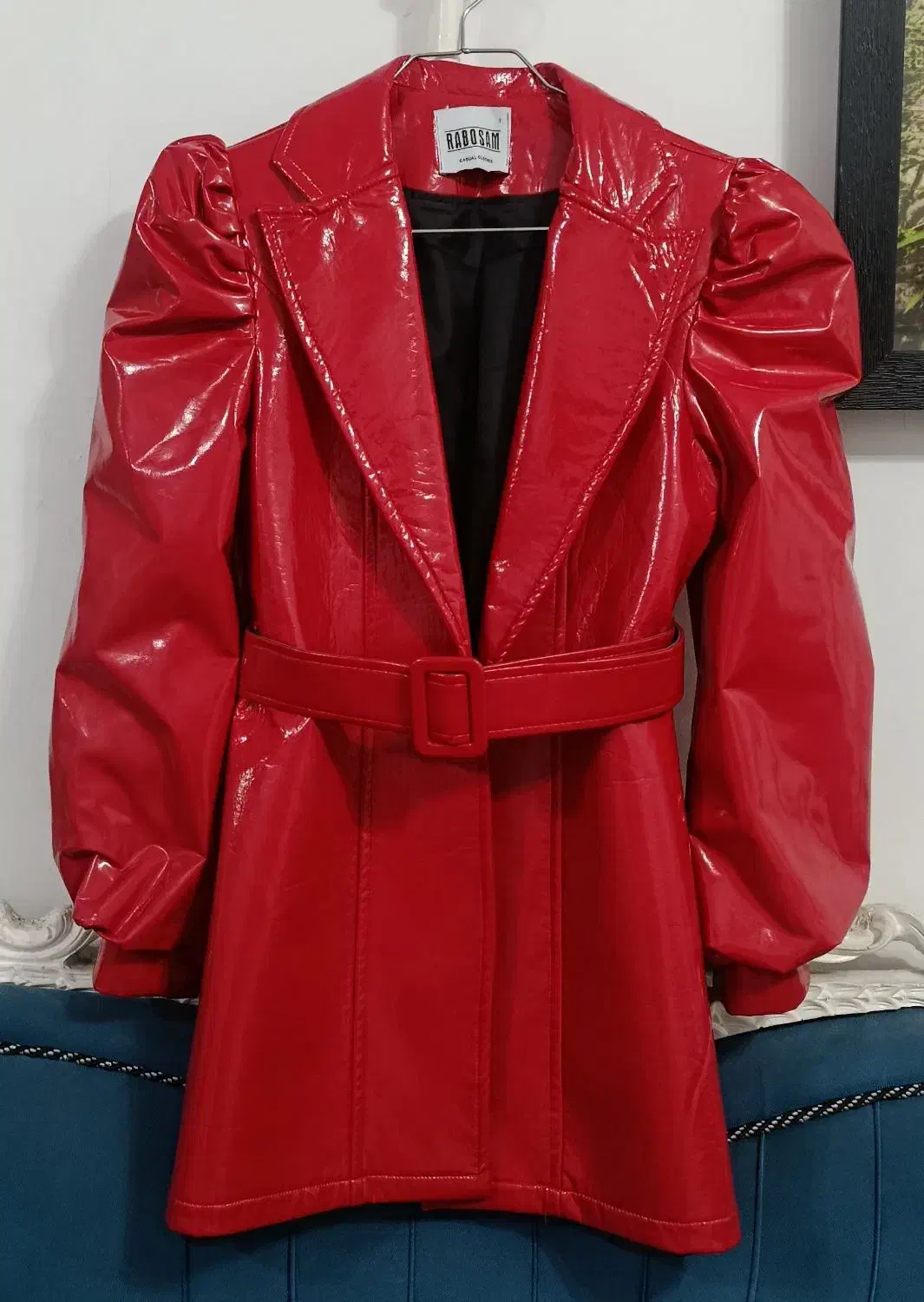 پالتو ورنی چرم ـ کت ورنی چرم|لباس|رشت, دباغیان|دیوار