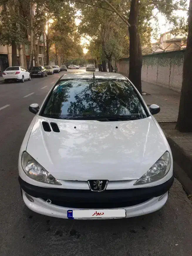 پژو ۲۰۶ v8 sd سالم|خودرو سواری و وانت|ملایر, |دیوار