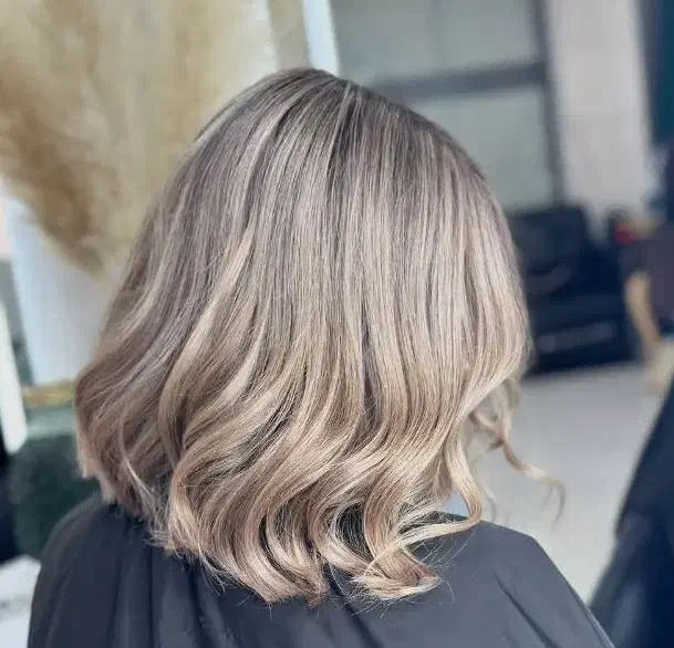 مدل رنگ و لایت و انجام خدمات تخصصی رنگ مو|خدمات آرایشگری و زیبایی|شهرکرد, |دیوار