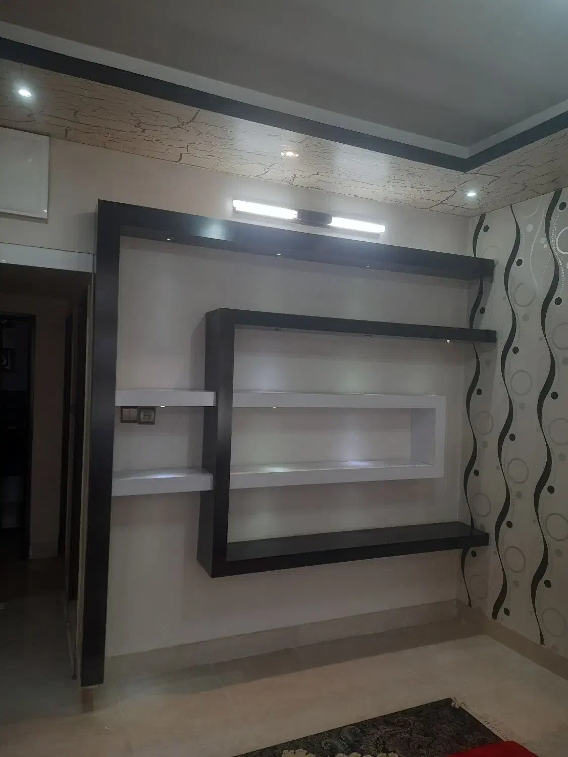 دکور حجمی ام دی اف|کتابخانه، شلف، قفسه‌های دیواری|خمینی‌شهر, |دیوار