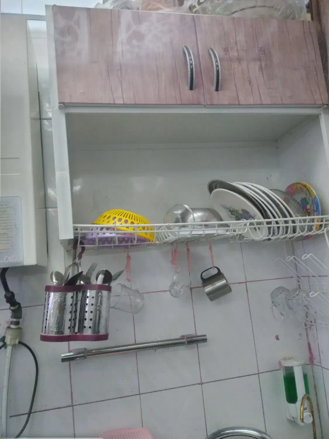 آبچکان و سینک ظرفشویی|آب‌چکان و نظم‌دهنده ظروف|اردبیل, |دیوار