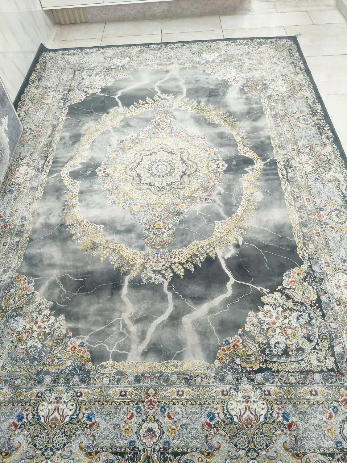 فرش ۹متری پاتریس|فرش|قلعه نو, |دیوار