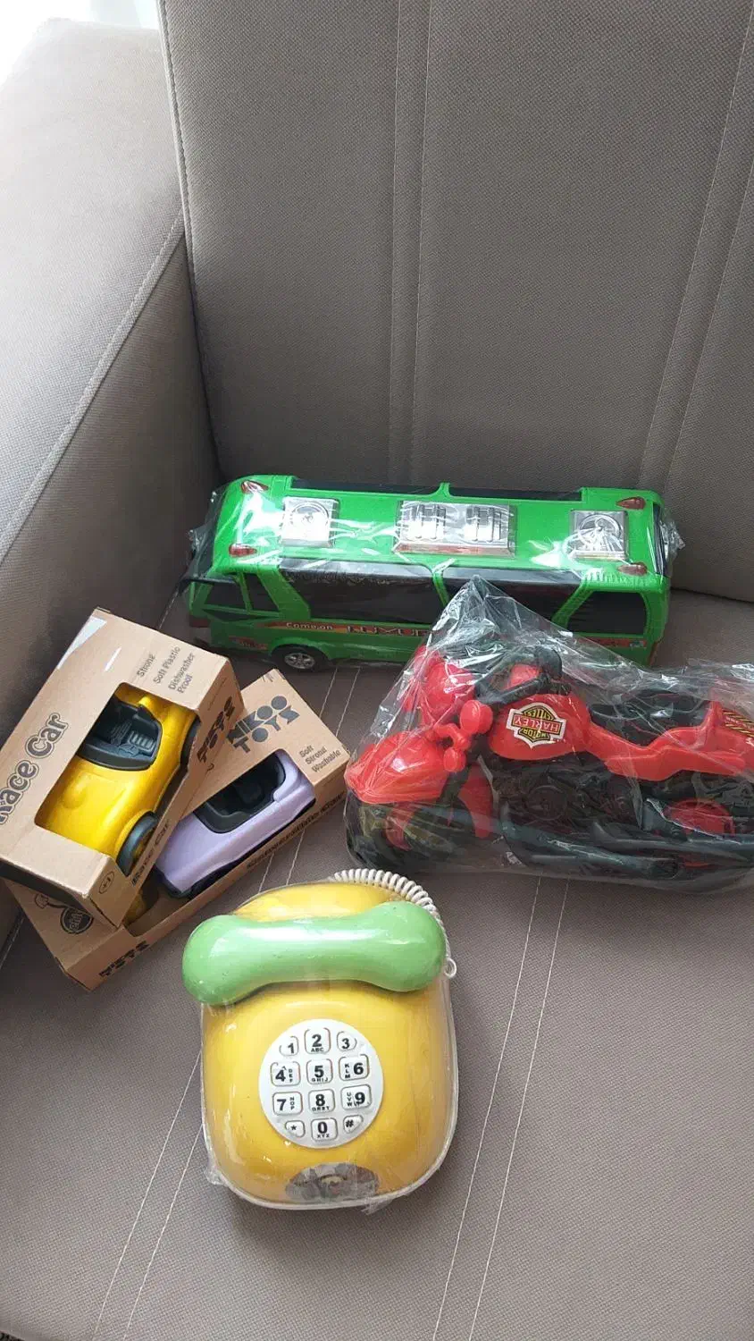 تعدادی اسباب بازی بچه نو|اسباببازی بچه|مشهد, الهیه|دیوار