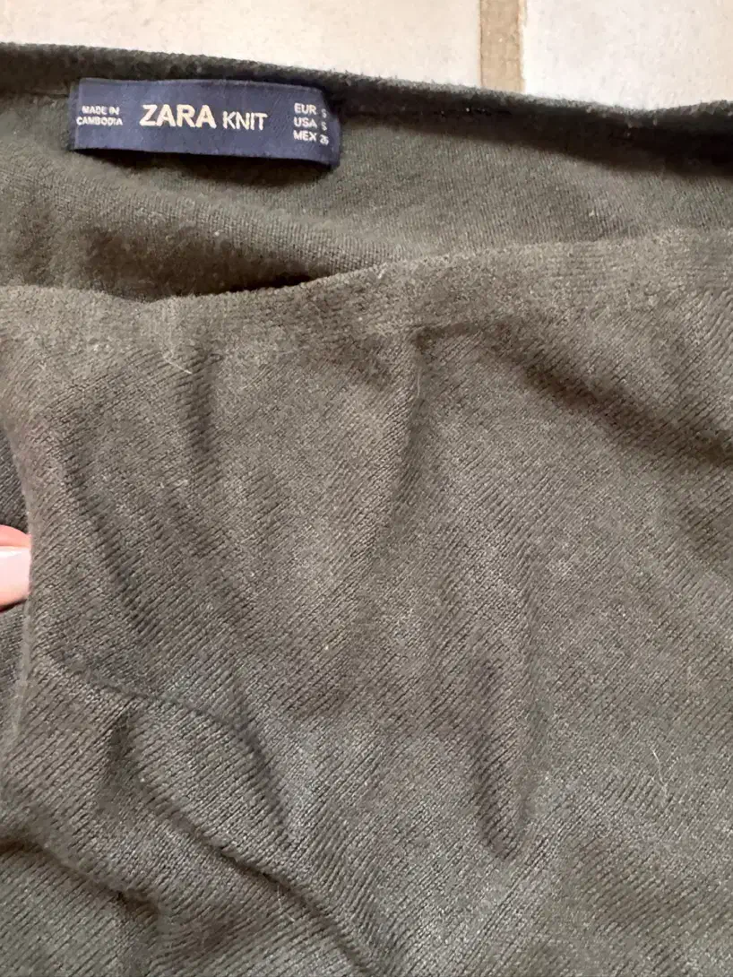 لباس|لباس|شیراز, باغ تخت|دیوار