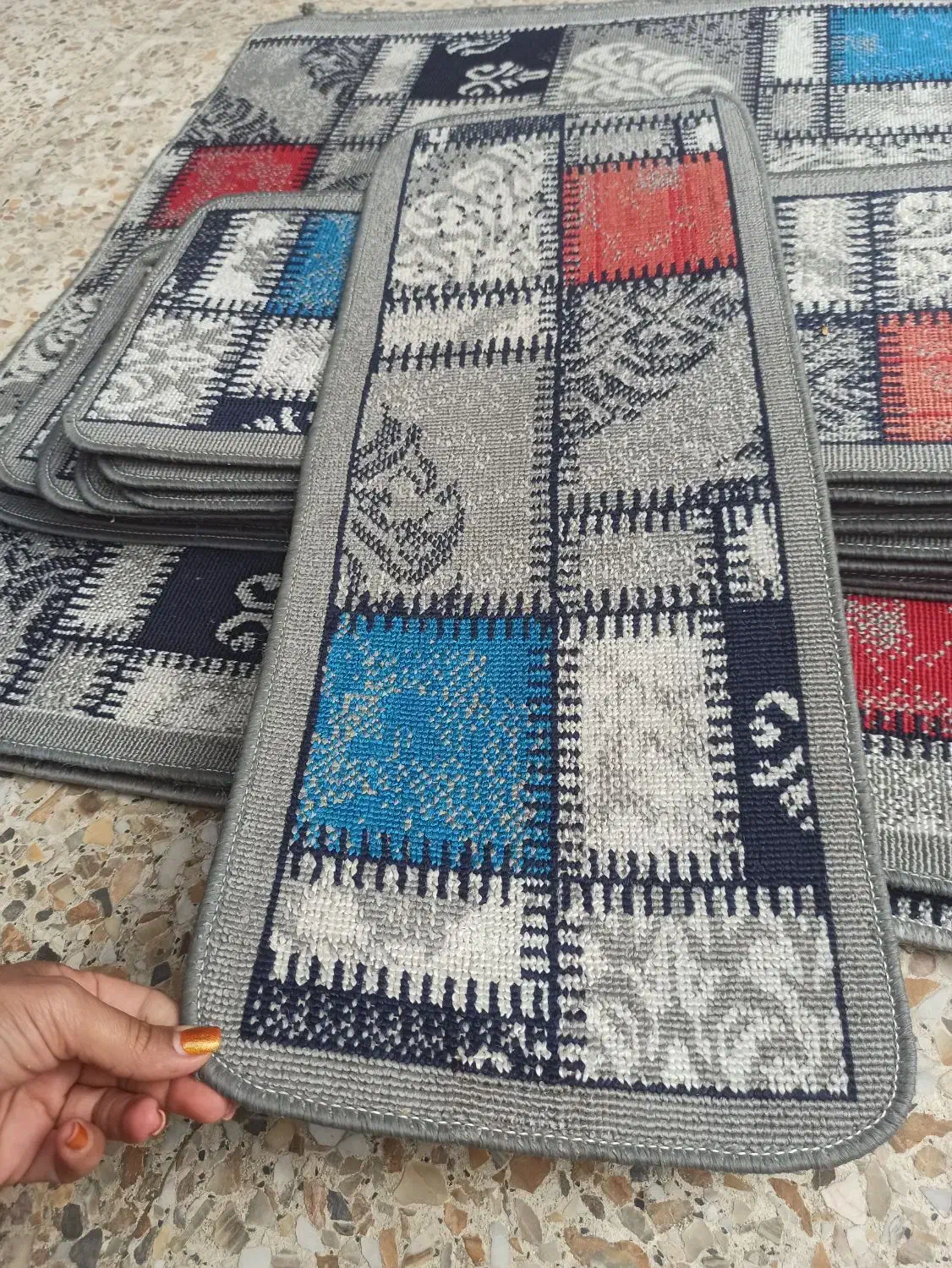 گلیم راه پله|گلیم، جاجیم، گبه|رضوانشهر, |دیوار