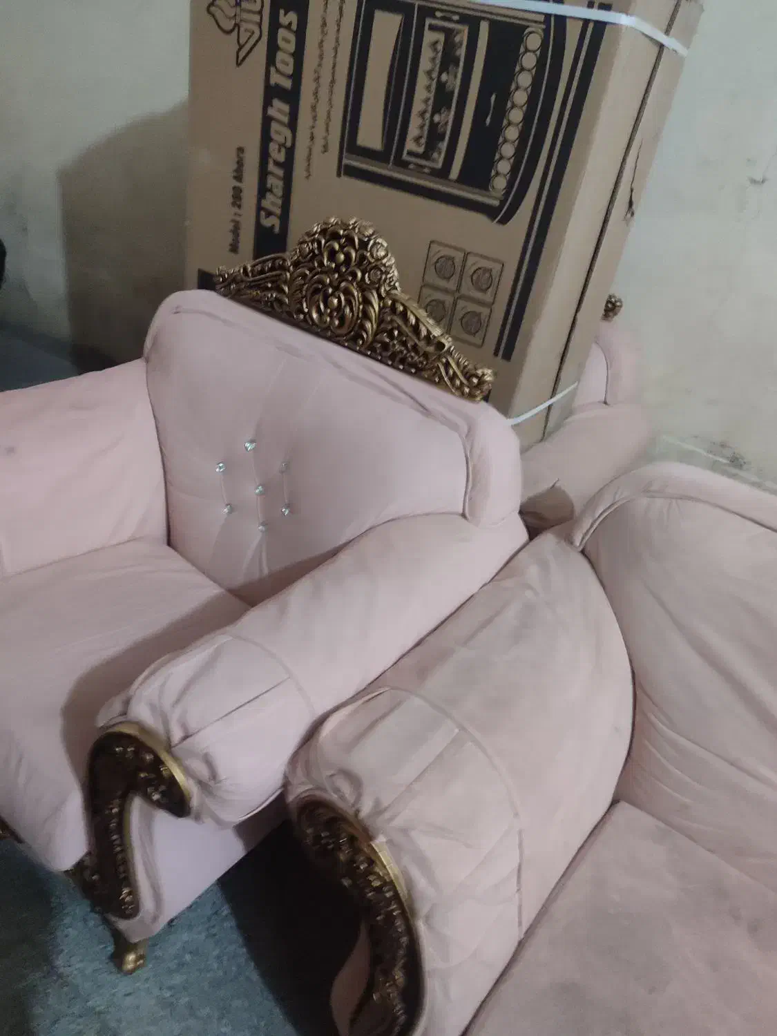 مبل سلطنتی|مبلمان خانگی و میز عسلی|همدان, |دیوار