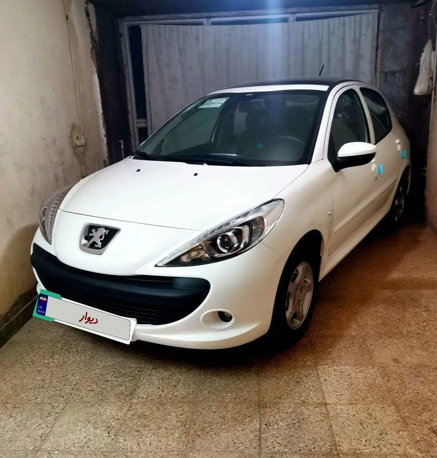 207 سقف شیشه ای مدل 1404|خودرو سواری و وانت|کرمان, |دیوار