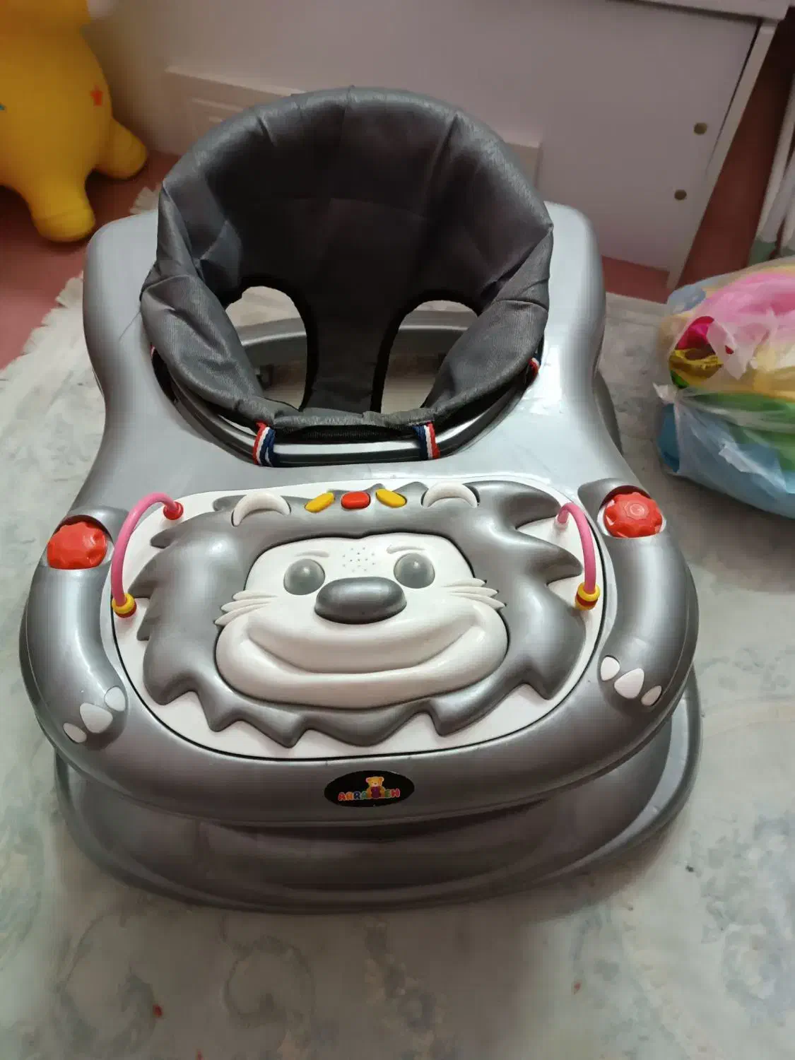 روروئک|کالسکه و لوازم جانبی|چناران, |دیوار